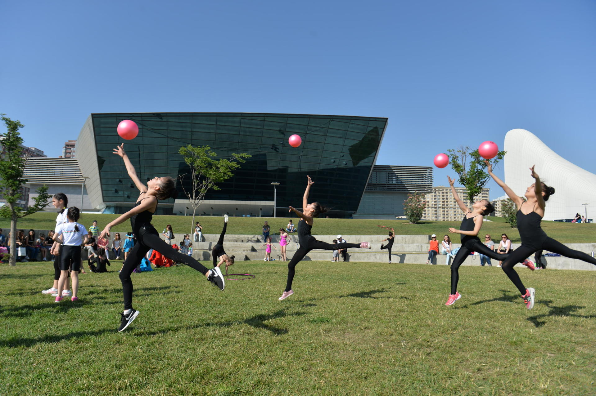 VP of Heydar Aliyev Foundation Leyla Aliyeva attends Children`s Festival (PHOTO)