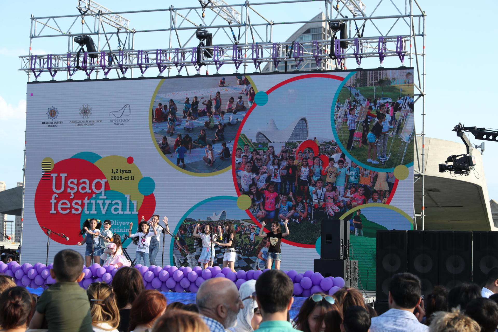 VP of Heydar Aliyev Foundation Leyla Aliyeva attends Children`s Festival (PHOTO)