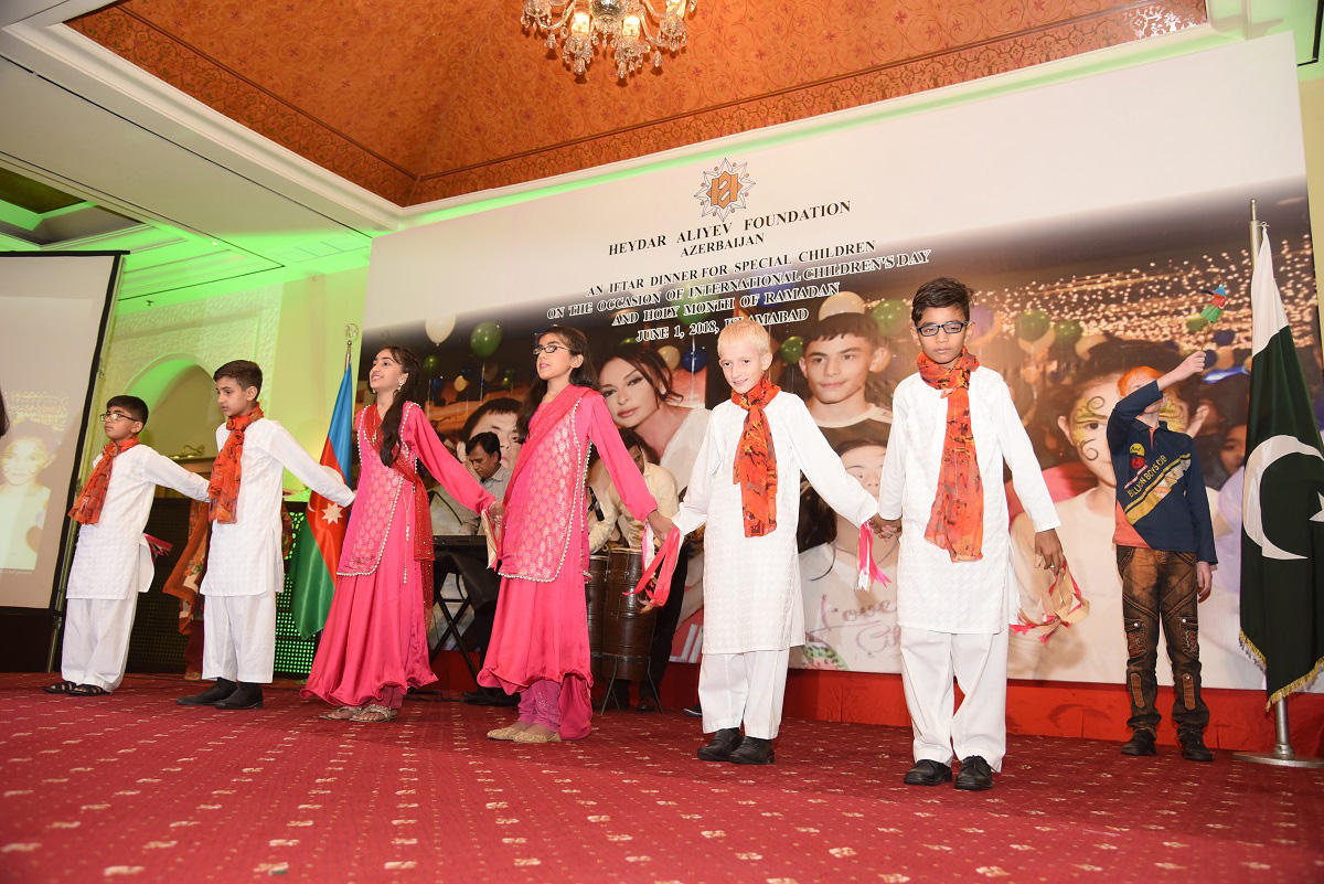International Children’s Day celebrated in Pakistan with special children by initiative and support of Heydar Aliyev Foundation (PHOTO)