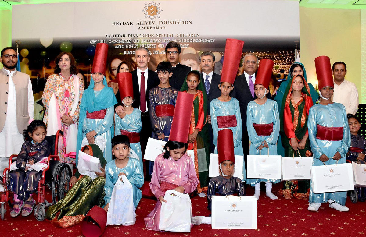 International Children’s Day celebrated in Pakistan with special children by initiative and support of Heydar Aliyev Foundation (PHOTO)
