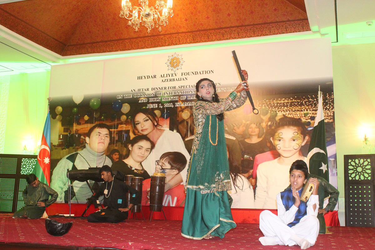 International Children’s Day celebrated in Pakistan with special children by initiative and support of Heydar Aliyev Foundation (PHOTO)