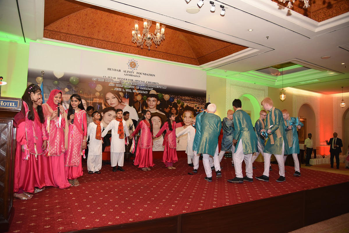 International Children’s Day celebrated in Pakistan with special children by initiative and support of Heydar Aliyev Foundation (PHOTO)