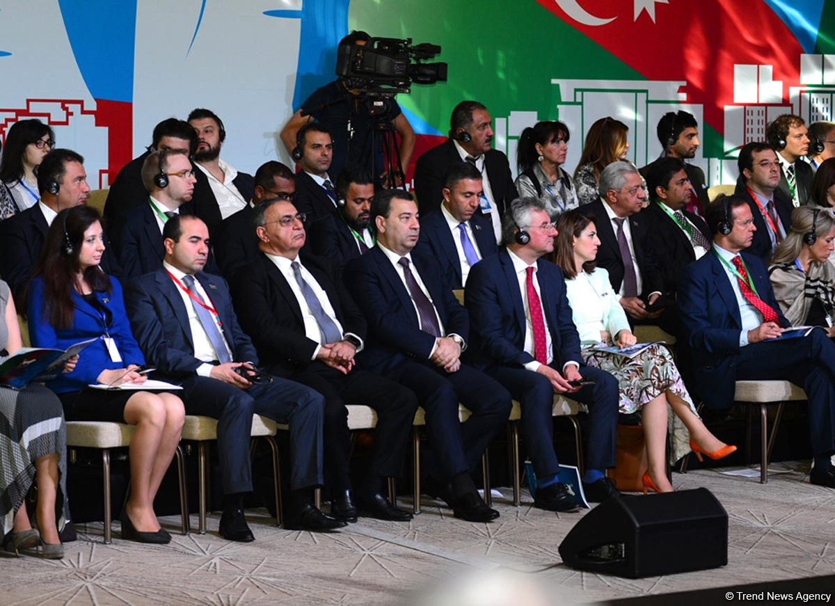 ACRE Baku Summit kicks off (PHOTO)