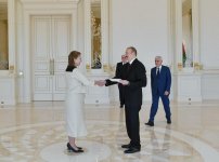 President Ilham Aliyev receives credentials of newly appointed ambassadors (PHOTO)