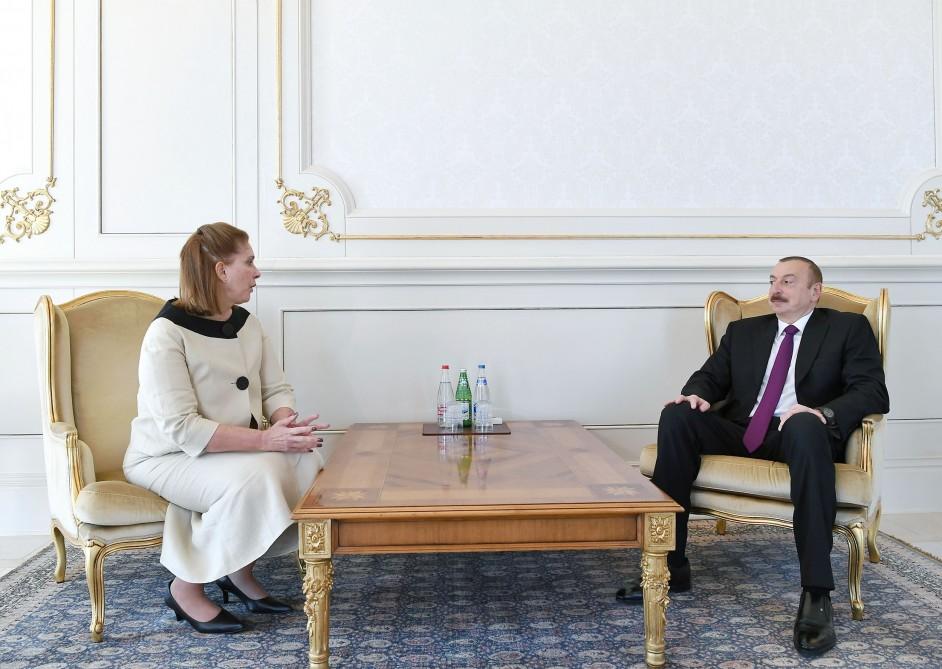 President Ilham Aliyev receives credentials of newly appointed ambassadors (PHOTO)