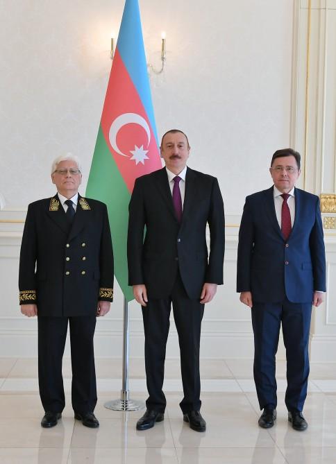 President Ilham Aliyev receives credentials of newly appointed ambassadors (PHOTO)