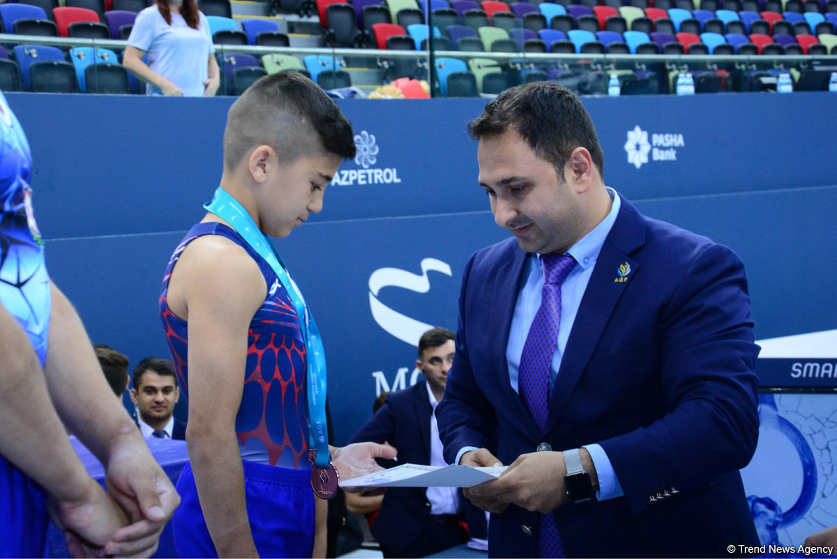Winners of men's and women's gymnastics championships awarded in Baku (PHOTO)