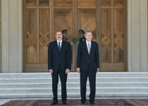 Official welcome ceremony held for Erdogan in Baku (PHOTO)