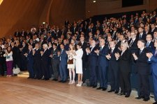 Azerbaijani, Italian presidents attend business forum in Baku (PHOTO)