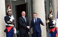 Ilham Aliyev: Azerbaijan hopes French president will personally be actively involved in Karabakh conflict’s settlement (PHOTO)