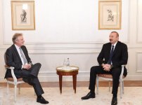 President Ilham Aliyev meets with Chief VP of Thales International (PHOTO)