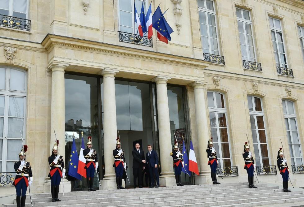 Ilham Aliyev: Azerbaijan hopes French president will personally be actively involved in Karabakh conflict’s settlement (PHOTO)