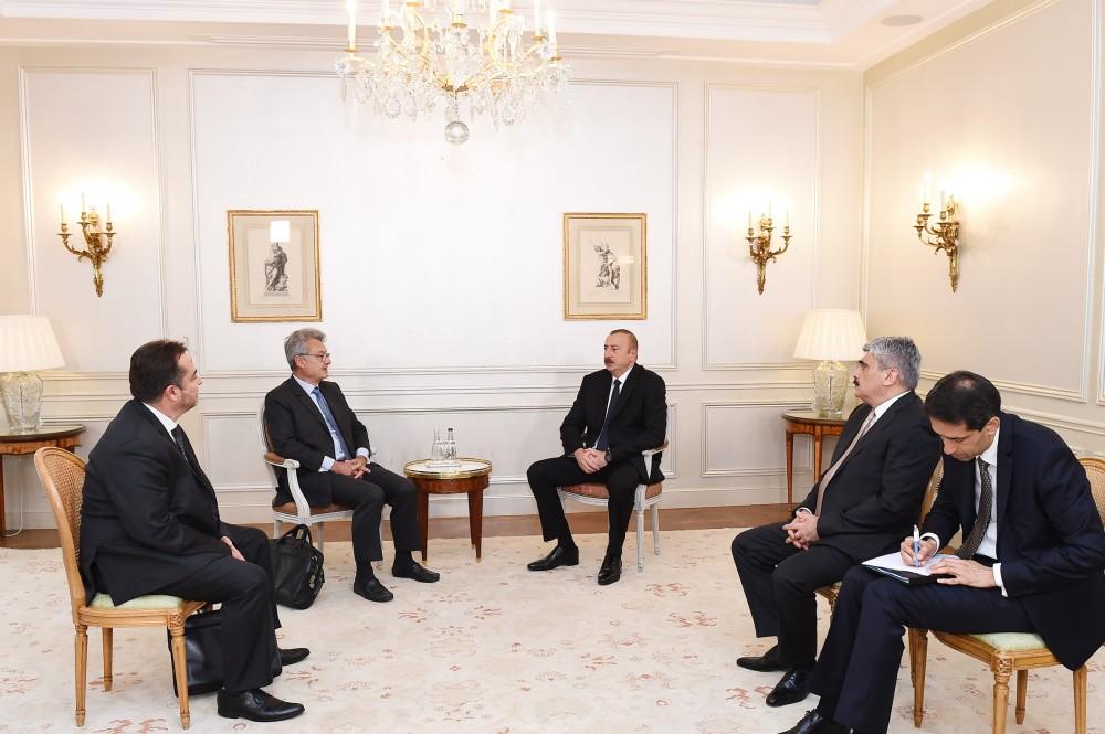 Ilham Aliyev meets president of French SADE company (PHOTO)