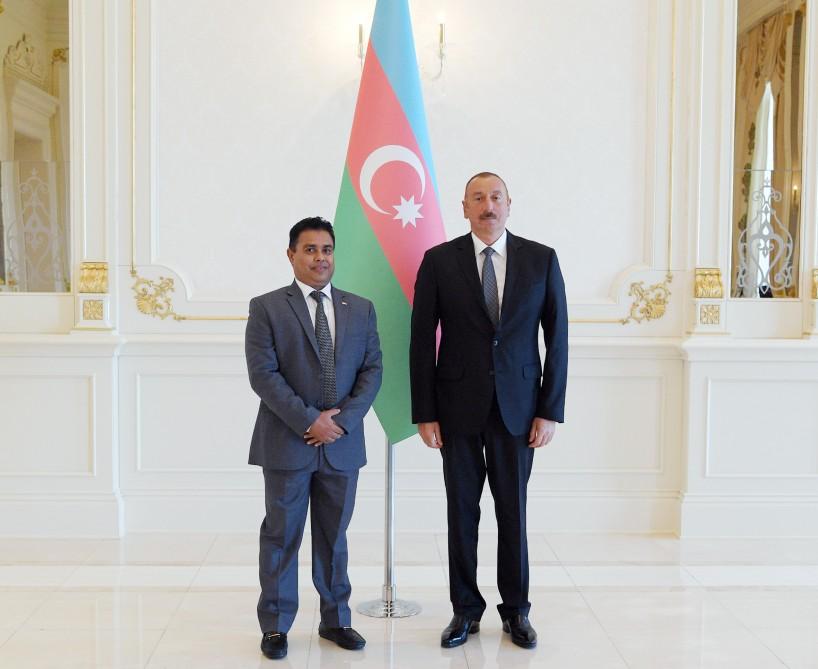 President Aliyev receives credentials of new ambassadors (PHOTO)