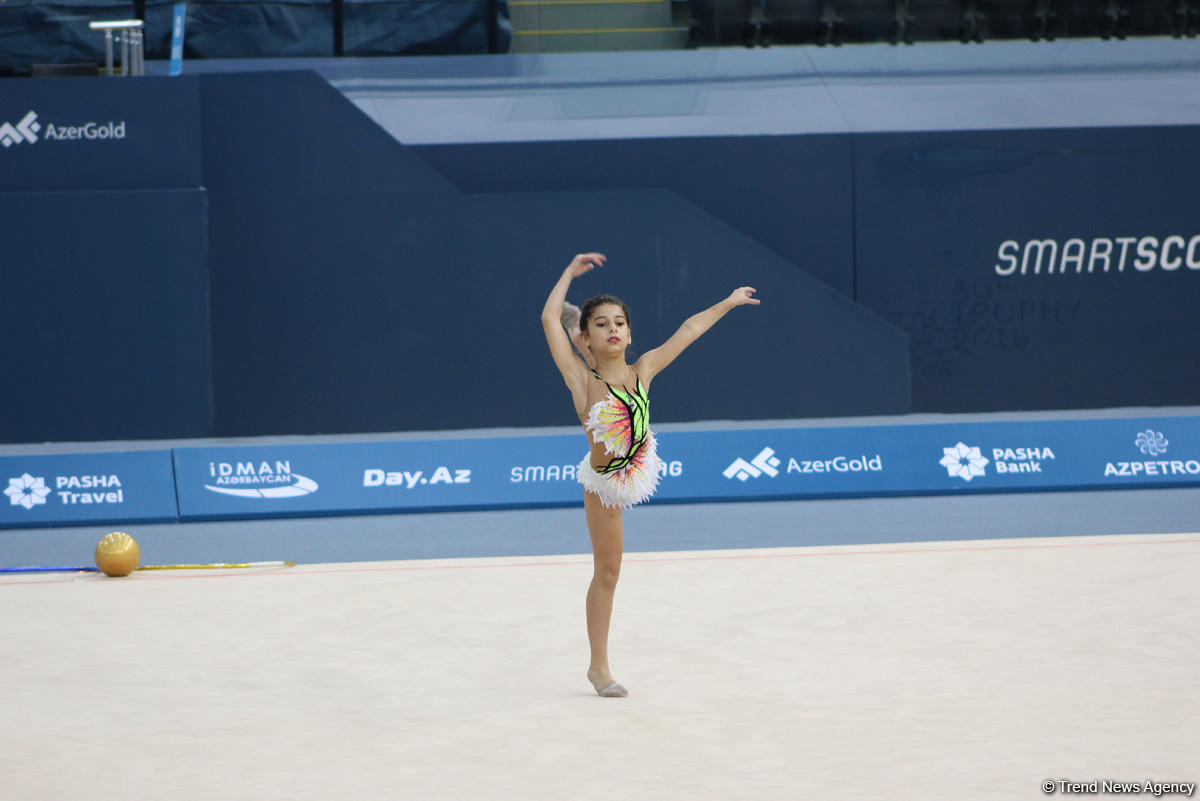 Azerbaijan and Baku Rhythmic Gymnastics Championships start (PHOTO)
