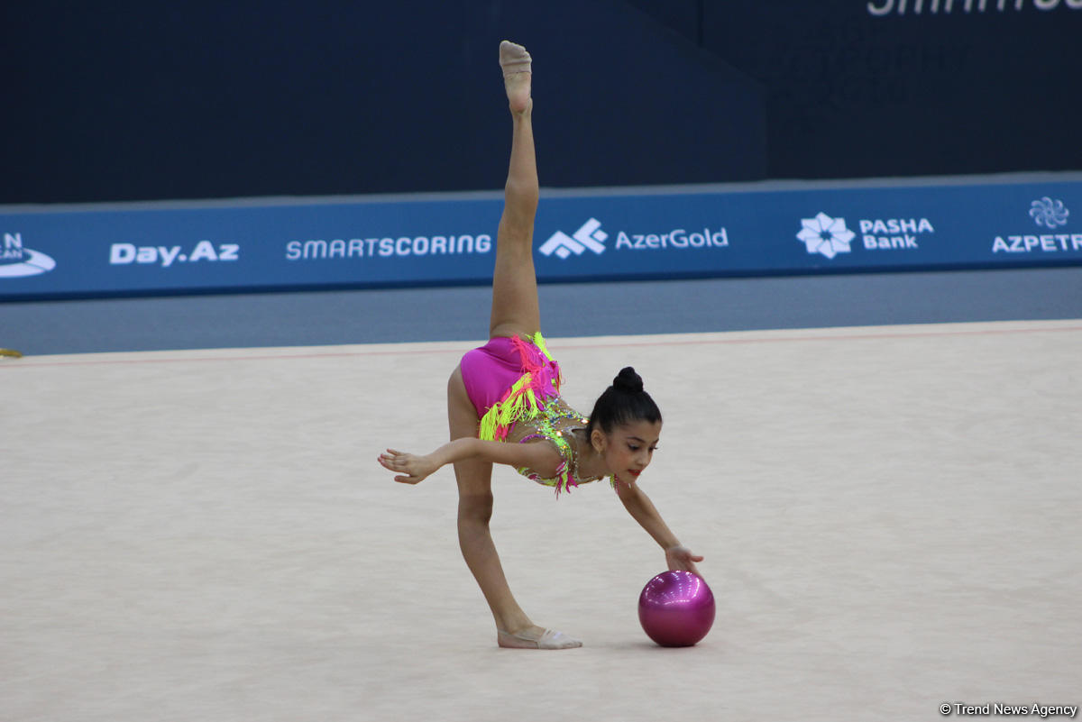 Azerbaijan and Baku Rhythmic Gymnastics Championships start (PHOTO)