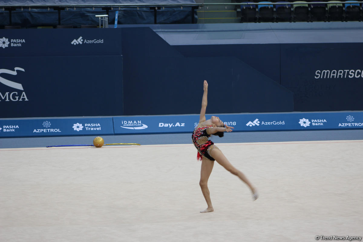 Azerbaijan and Baku Rhythmic Gymnastics Championships start (PHOTO)