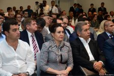 Azerbaijan to open more trading houses abroad (PHOTO)