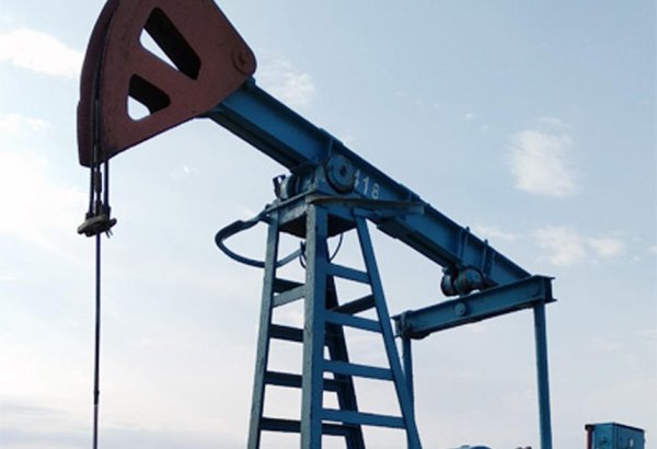OIES revises forecasts for 2026 global oil supply