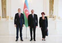 President Ilham Aliyev receives credentials of incoming Georgian ambassador (PHOTO)