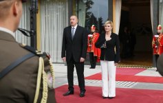 Official welcome ceremony held for Ilham Aliyev in Croatia’s Zagreb (PHOTO)