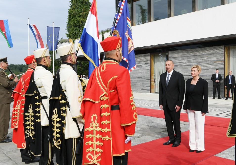 Official welcome ceremony held for Ilham Aliyev in Croatia’s Zagreb (PHOTO)