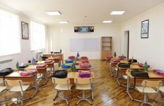 Ilham Aliyev views conditions created at secondary school in Nardaran after overhaul (PHOTO)
