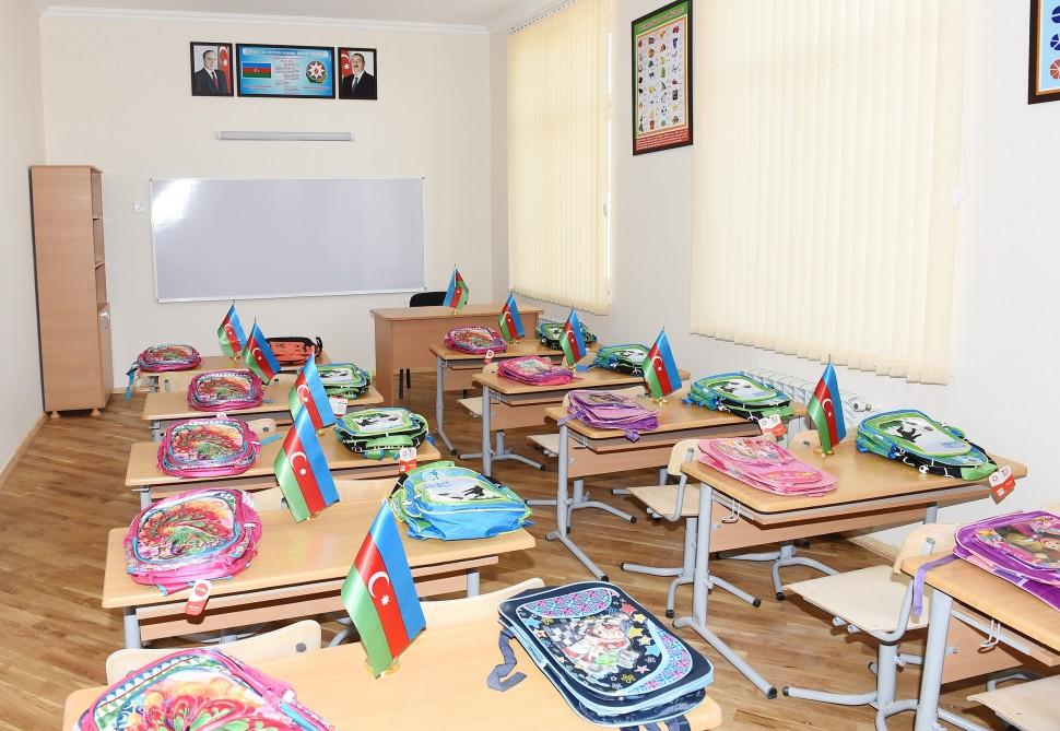 President Aliyev views newly reconstructed school in Mashtagha settlement (PHOTO)