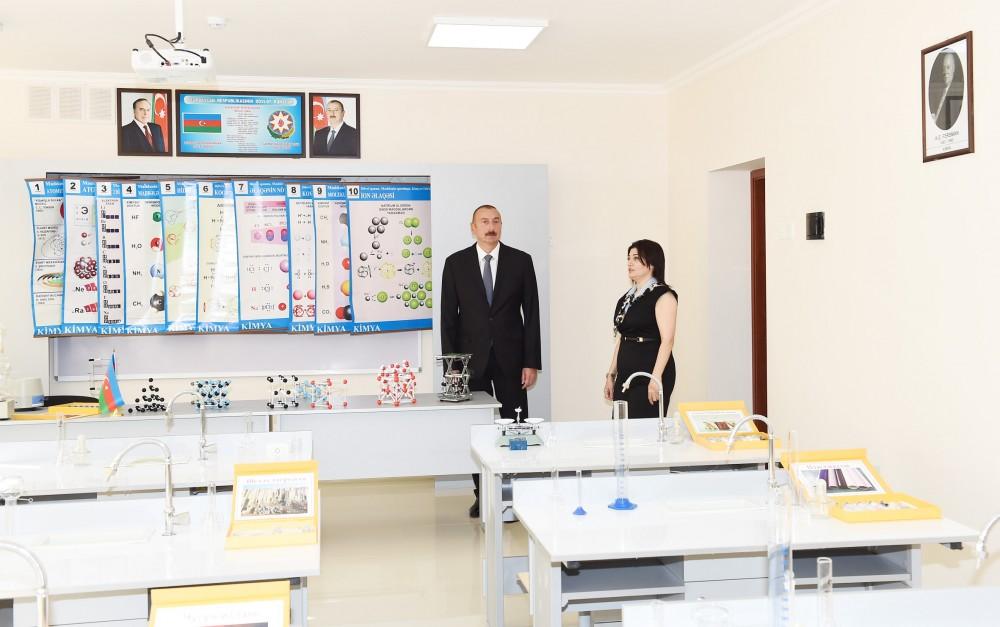 Ilham Aliyev views conditions created at secondary school in Nardaran after overhaul (PHOTO)