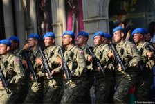 Parade to mark 100th anniversary of Baku’s liberation (PHOTOS)