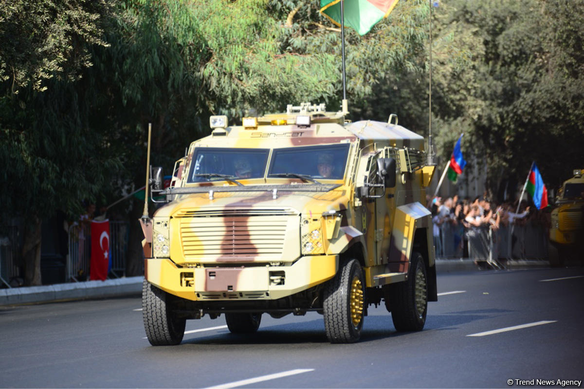 Parade to mark 100th anniversary of Baku’s liberation (PHOTOS)