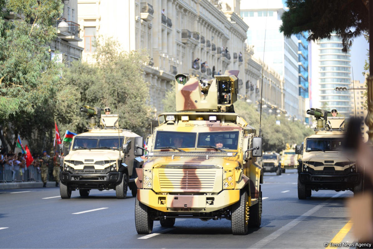 Parade to mark 100th anniversary of Baku’s liberation (PHOTOS)
