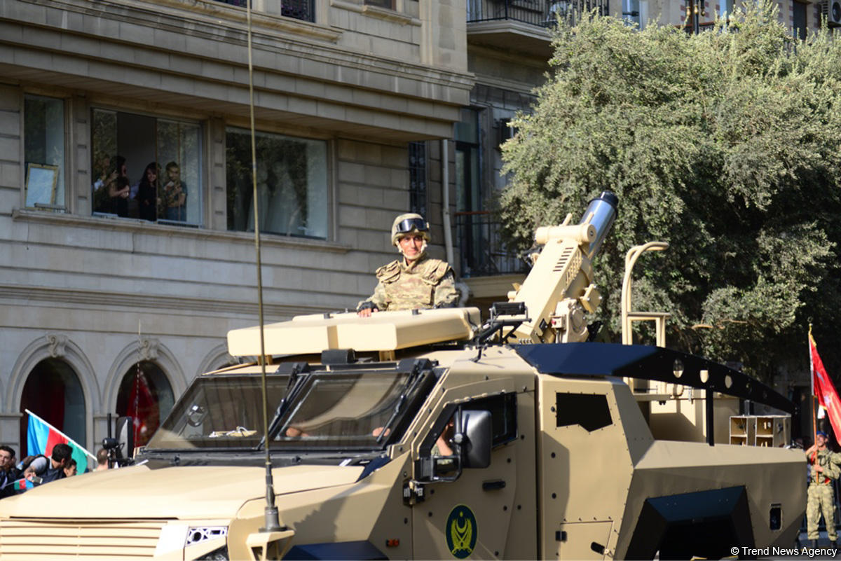 Parade to mark 100th anniversary of Baku’s liberation (PHOTOS)