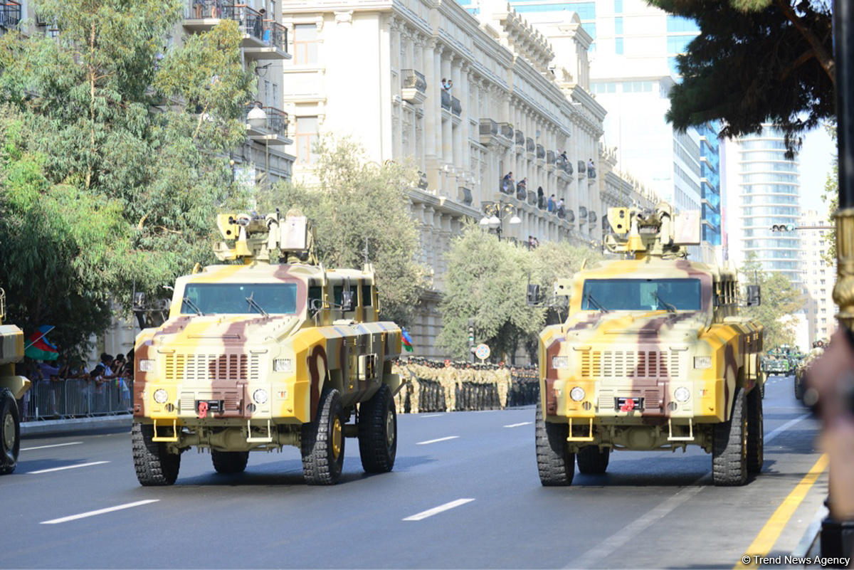 Parade to mark 100th anniversary of Baku’s liberation (PHOTOS)