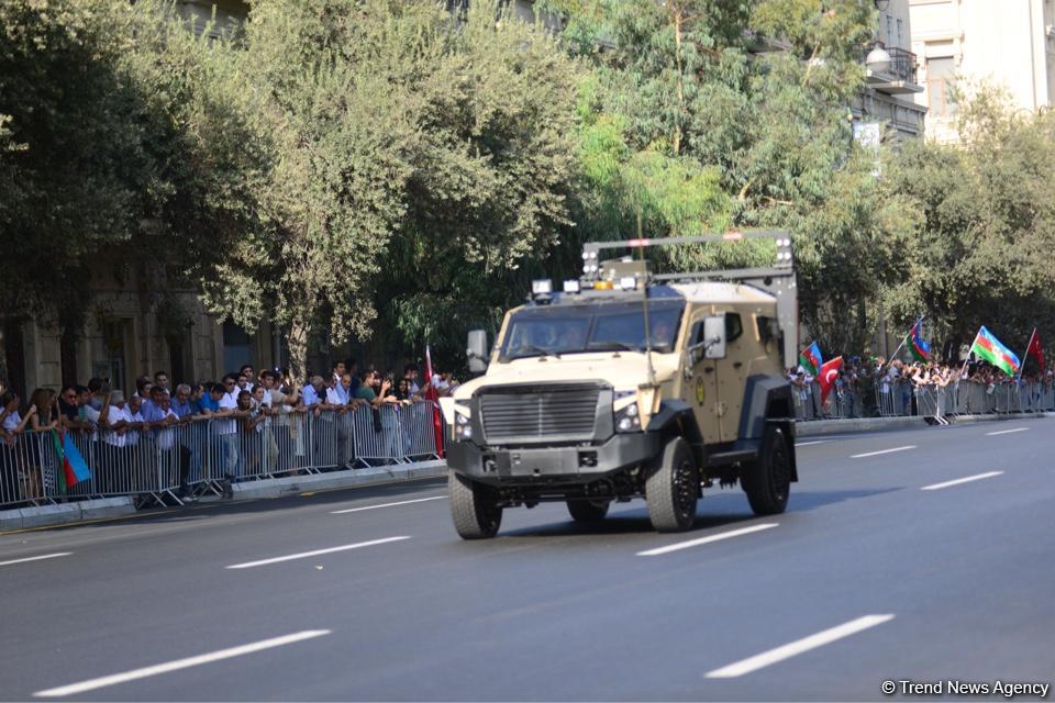 Parade to mark 100th anniversary of Baku’s liberation (PHOTOS)