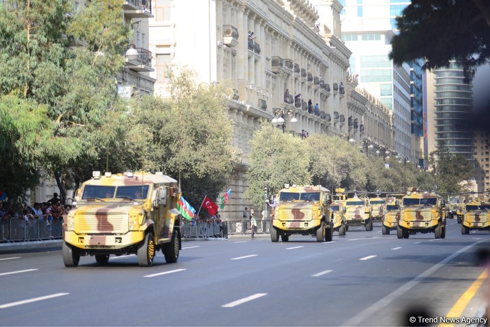 Parade to mark 100th anniversary of Baku’s liberation (PHOTOS)