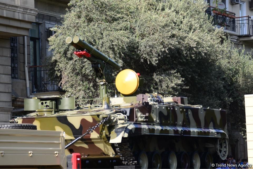 Parade to mark 100th anniversary of Baku’s liberation (PHOTOS)