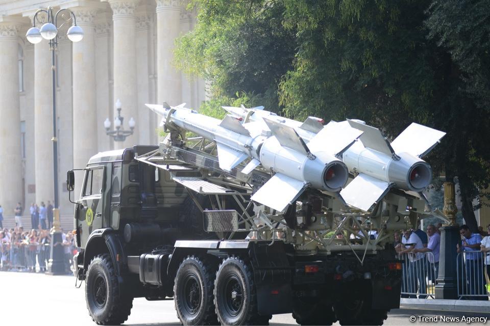 Parade to mark 100th anniversary of Baku’s liberation (PHOTOS)