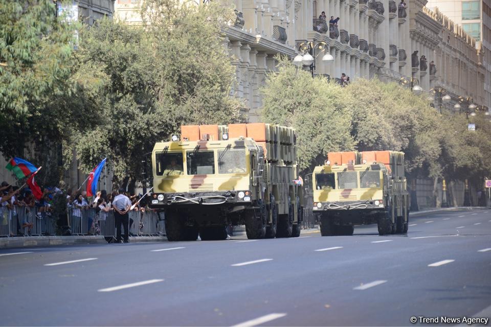 Parade to mark 100th anniversary of Baku’s liberation (PHOTOS)