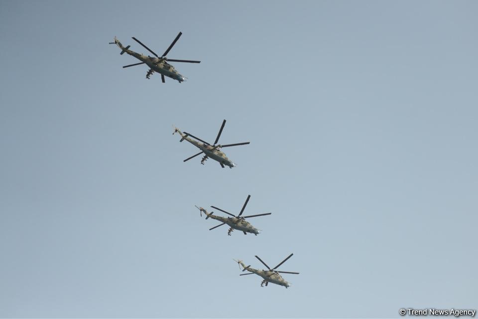 Parade to mark 100th anniversary of Baku’s liberation (PHOTOS)