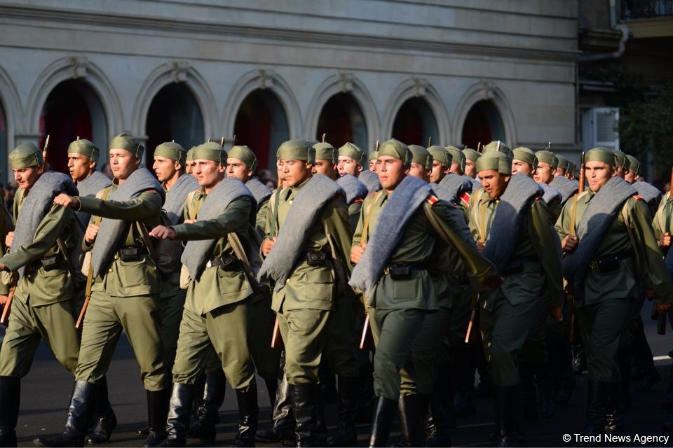 Parade to mark 100th anniversary of Baku’s liberation (PHOTOS)