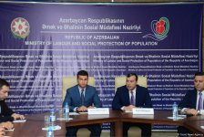 Azerbaijani Agency for Development of SMEs to implement "single window" (PHOTO)