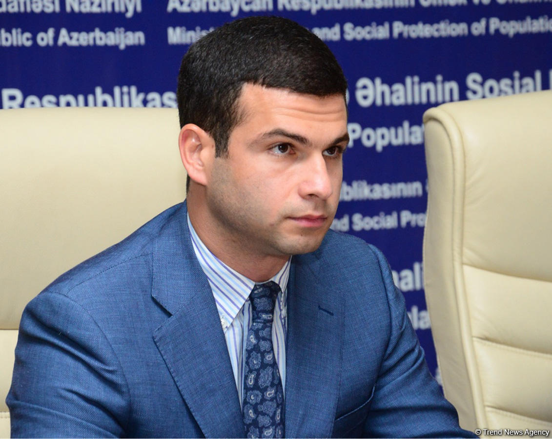 Azerbaijani Agency for Development of SMEs to implement "single window" (PHOTO)