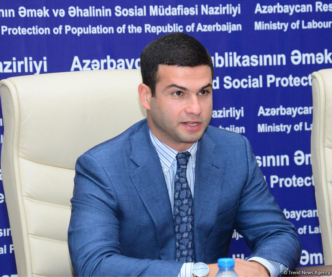 Azerbaijani Agency for Development of SMEs to implement "single window" (PHOTO)