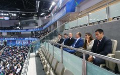 Azerbaijani president watches fights at World Judo Championships (PHOTO)