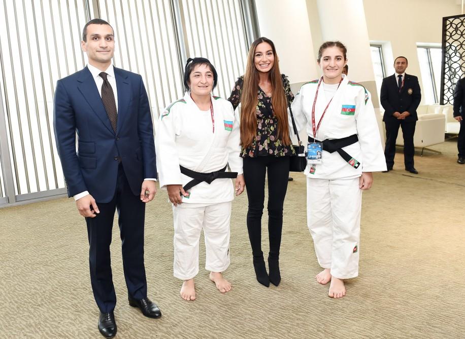 Azerbaijan's president, first VP, Russian, Mongolian presidents watch competitions at World Judo Championships (PHOTO)