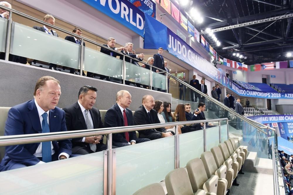 Azerbaijan's president, first VP, Russian, Mongolian presidents watch competitions at World Judo Championships (PHOTO)