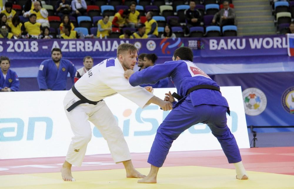 Azerbaijan's president, first VP, Russian, Mongolian presidents watch competitions at World Judo Championships (PHOTO)