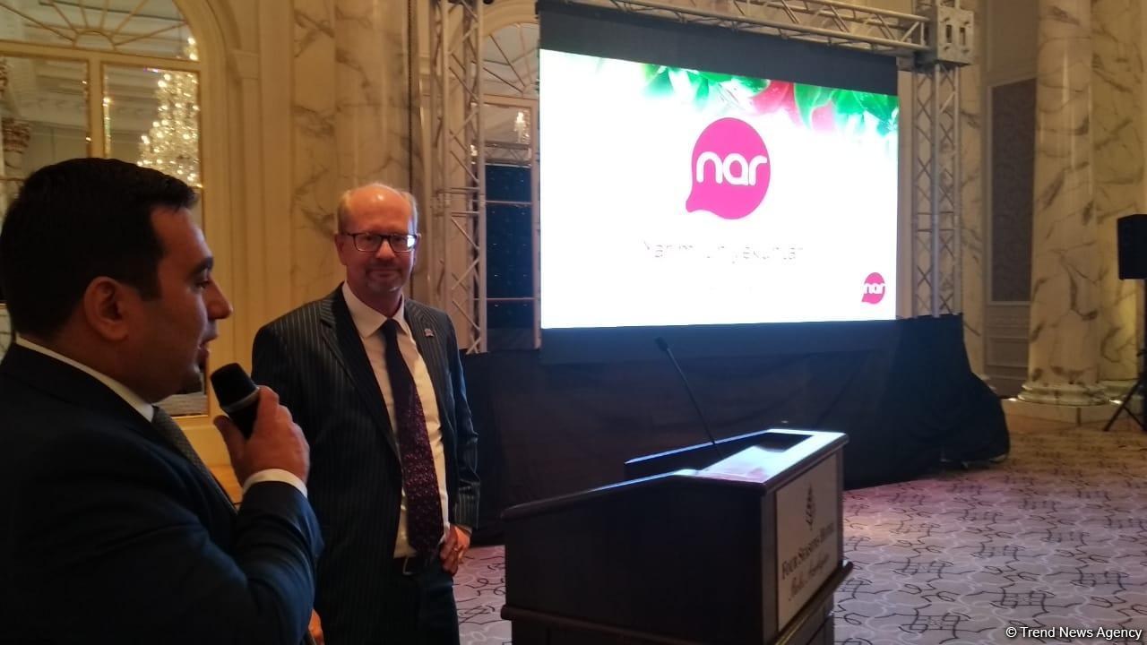 Azerbaijani mobile operator unveils new logo and slogan (PHOTO)