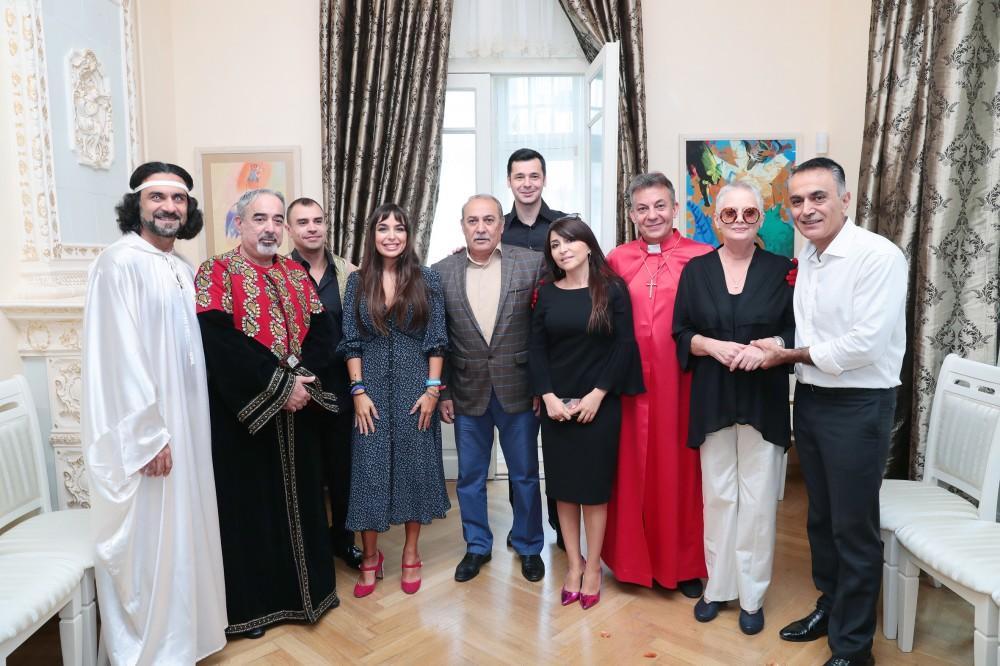 Heydar Aliyev Foundation VP Leyla Aliyeva watches premiere of play “Immolatio” in Magsud Ibrahimbayov Creative Center (PHOTO)